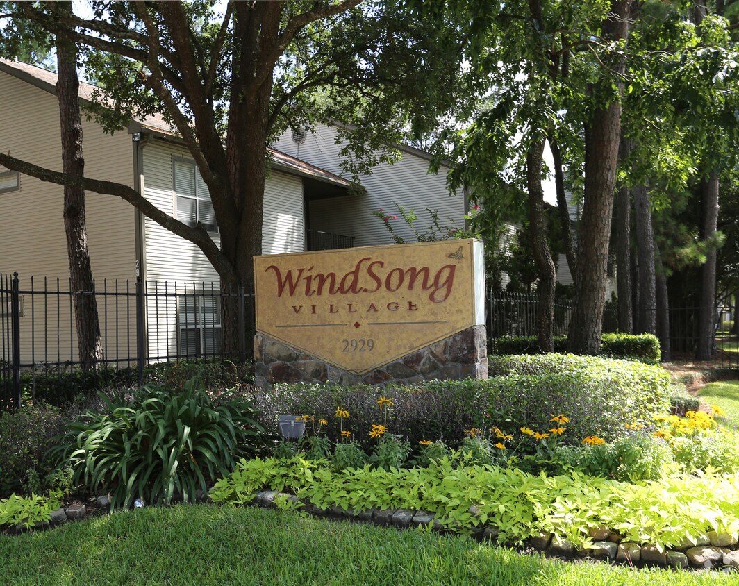 Windsong Village Apartments Spring