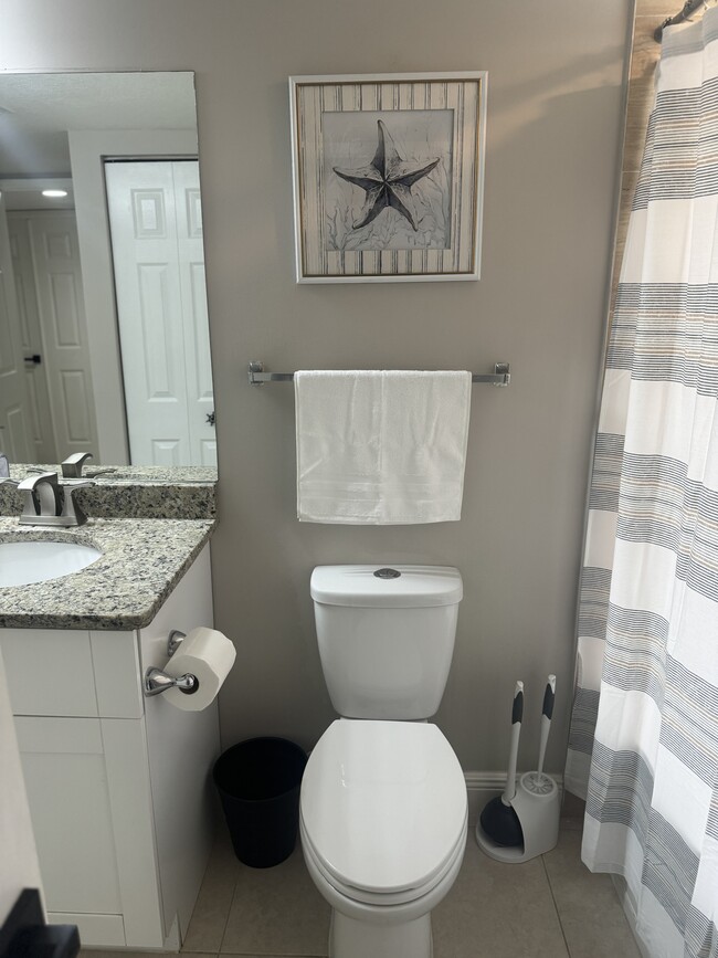 Building Photo - 4105 Residence Drive