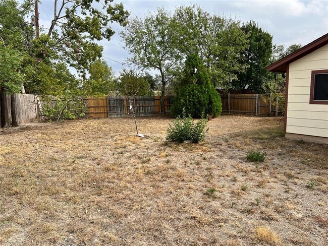 Building Photo - 16202 Edgerly Ct
