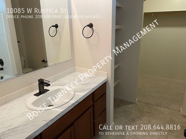 Building Photo - 10085 W Rustica St