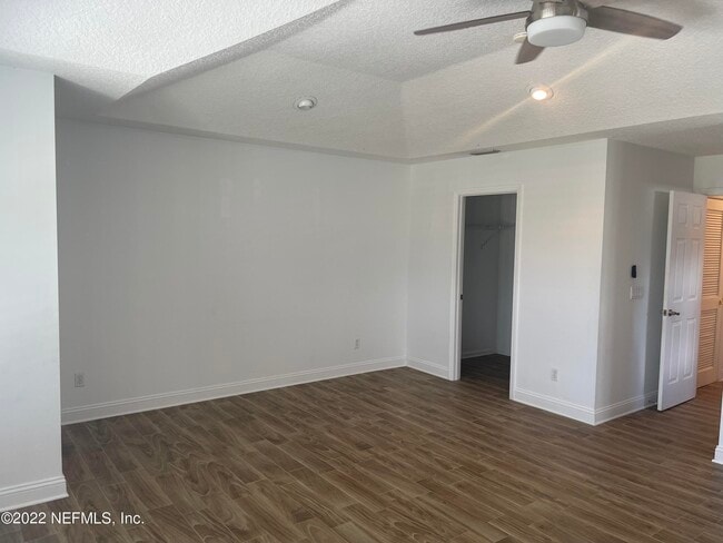 Building Photo - 4558 Reed Bark Ln