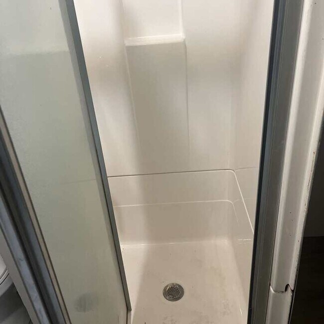 Building Photo - 3233 W 50th St