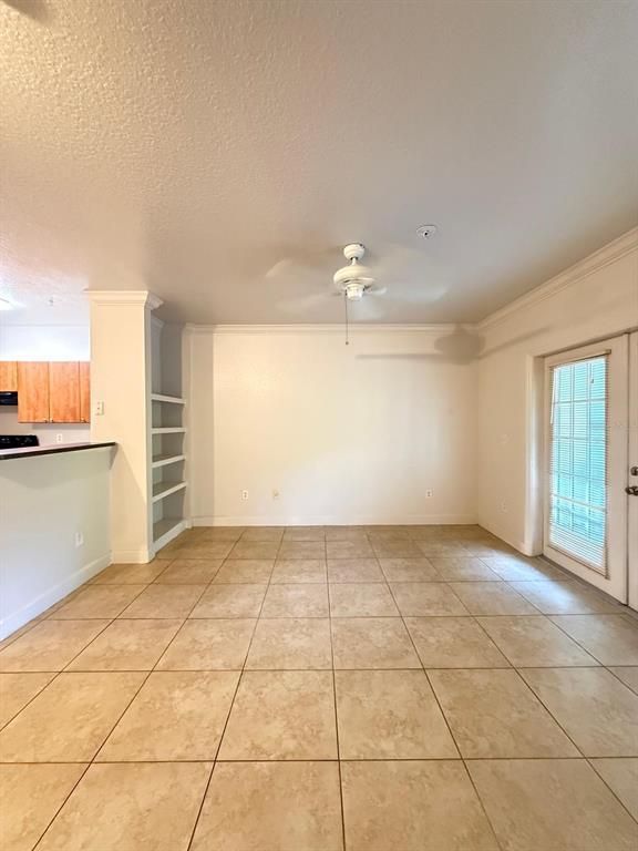 Building Photo - 202 E South St