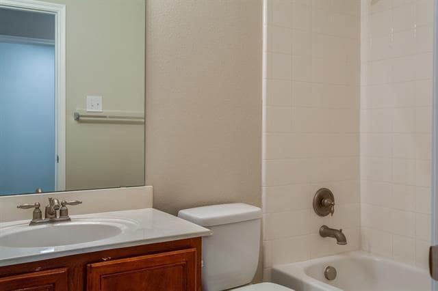Building Photo - 4168 Kyndra Cir