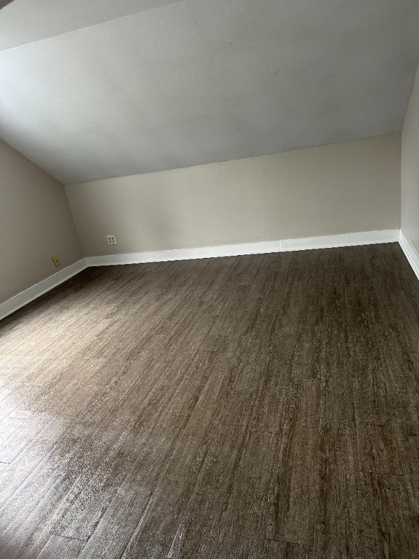 Building Photo - 1105 19th St S