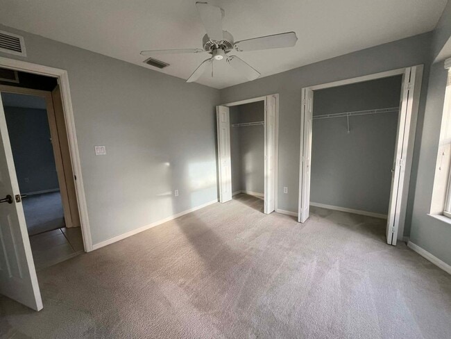 Building Photo - 25381 Deep Creek Blvd