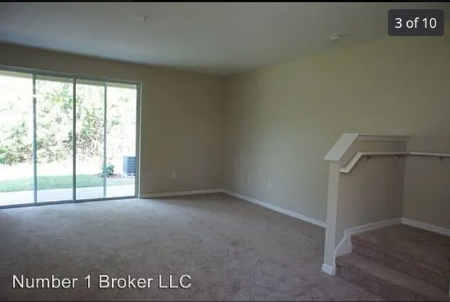 Building Photo - 10301 Regent Square Dr