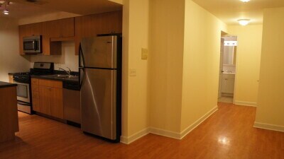 Building Photo - 2130 W Concord Pl