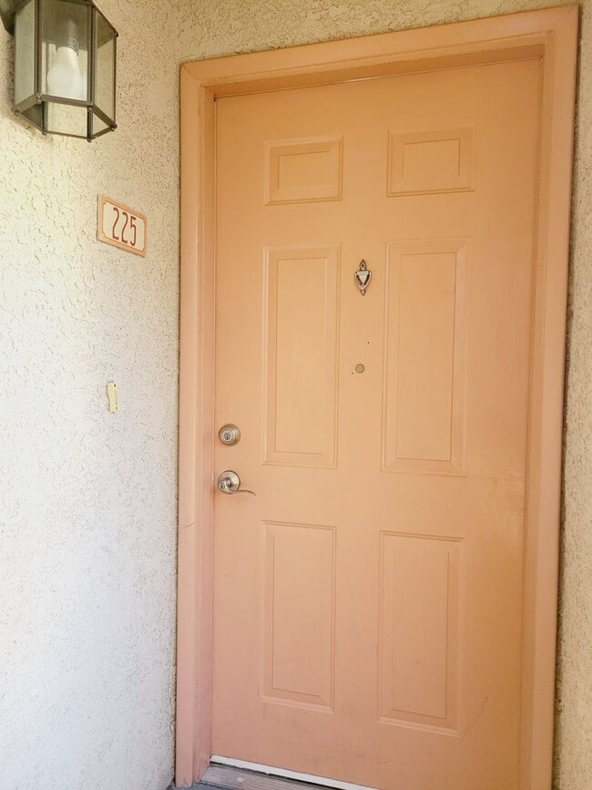 Primary Photo - 6500 W Lake Mead Blvd
