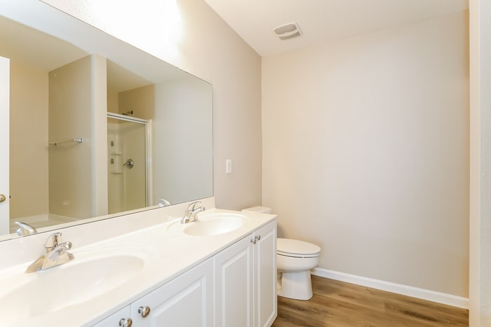 Building Photo - 14227 Waterlyn Dr