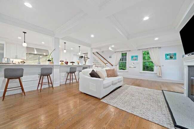 Building Photo - 50 Percy Rd