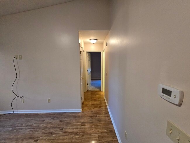 Building Photo - 235 Spring Forest Ct