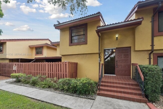 Building Photo - 5975 SW 137th Ave