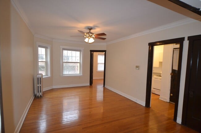 Building Photo - 4408 N Rockwell St