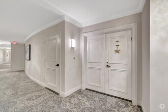 Building Photo - 4740 S Ocean Blvd