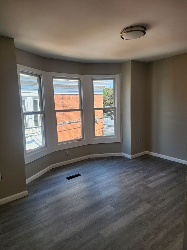 Building Photo - COMING SOON! Single Family on Susquehanna St
