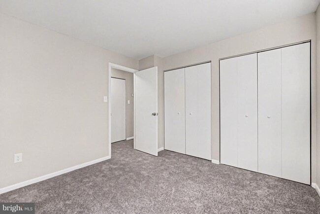 Building Photo - 4 Juliet Ln