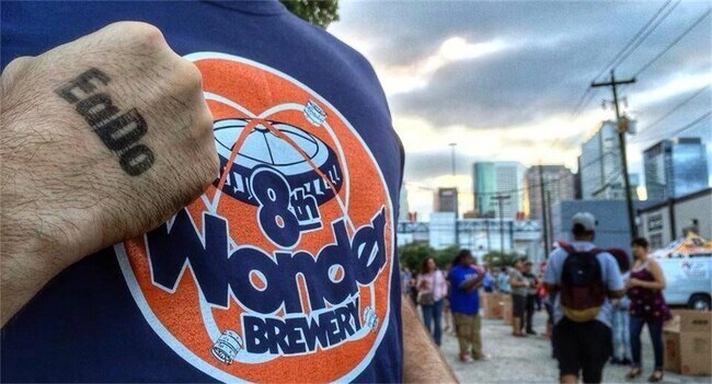 Building Photo - 1312 Live Oak St