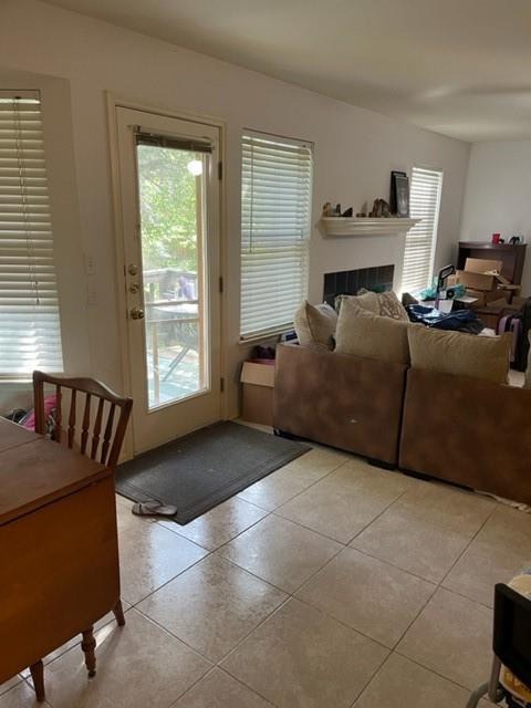 Building Photo - 1105 Stephanie Lee Ln