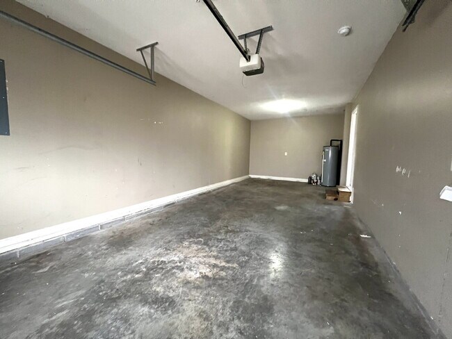 Building Photo - 1318 Whetstone Ct