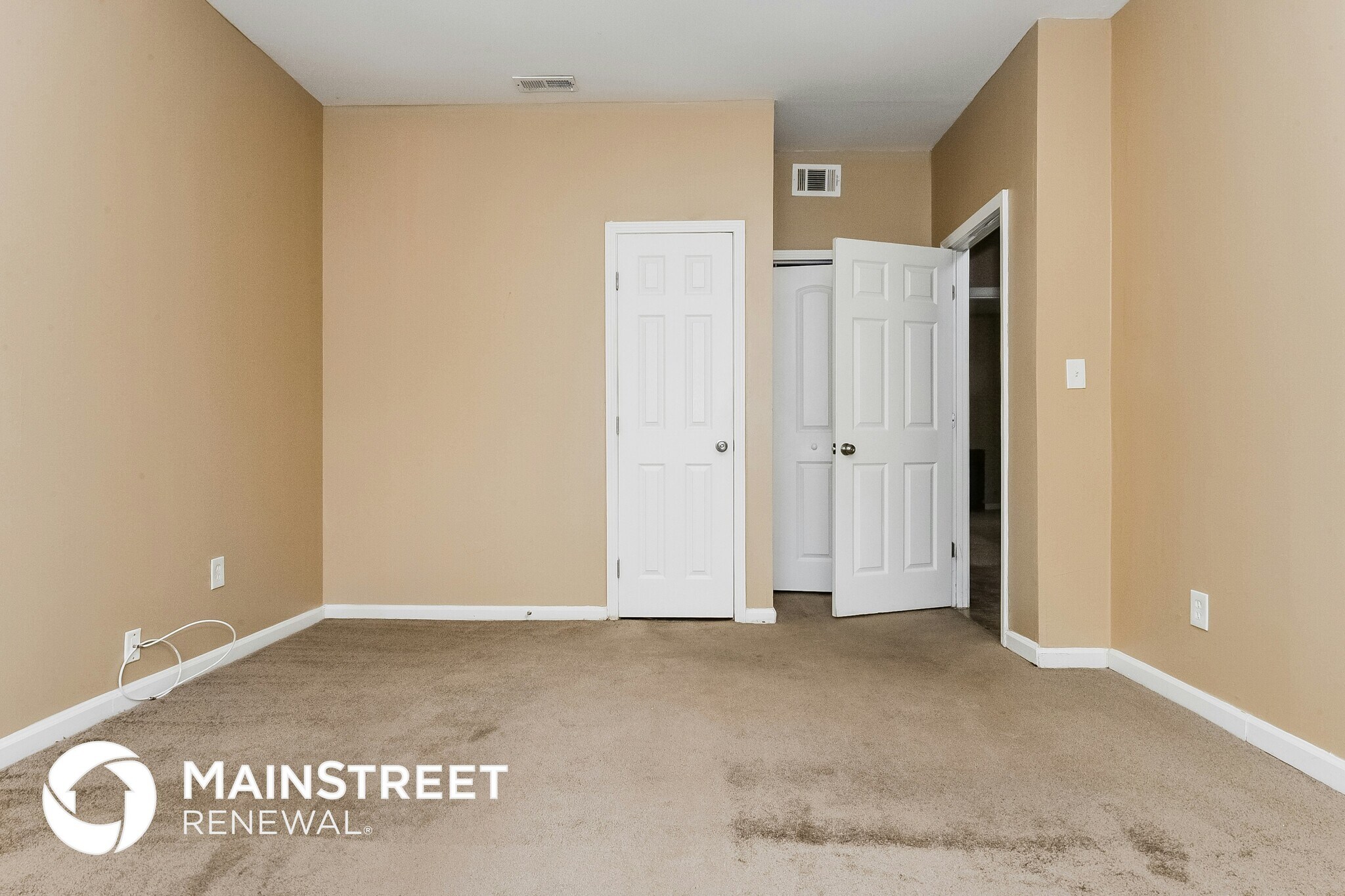 Building Photo - 4300 Riverlake Way