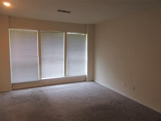 Building Photo - 9516 Summerhill Ln