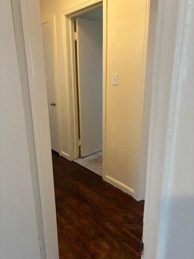 Building Photo - 19449 W Chicago