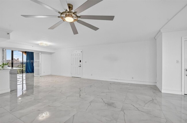 Building Photo - 7145 Promenade Dr