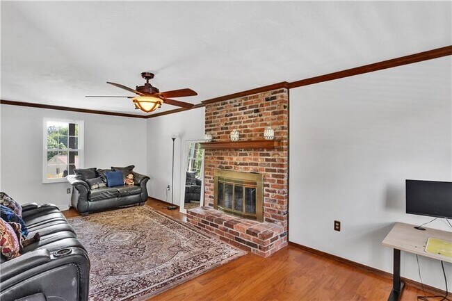 Building Photo - 10191 Sudberry Dr