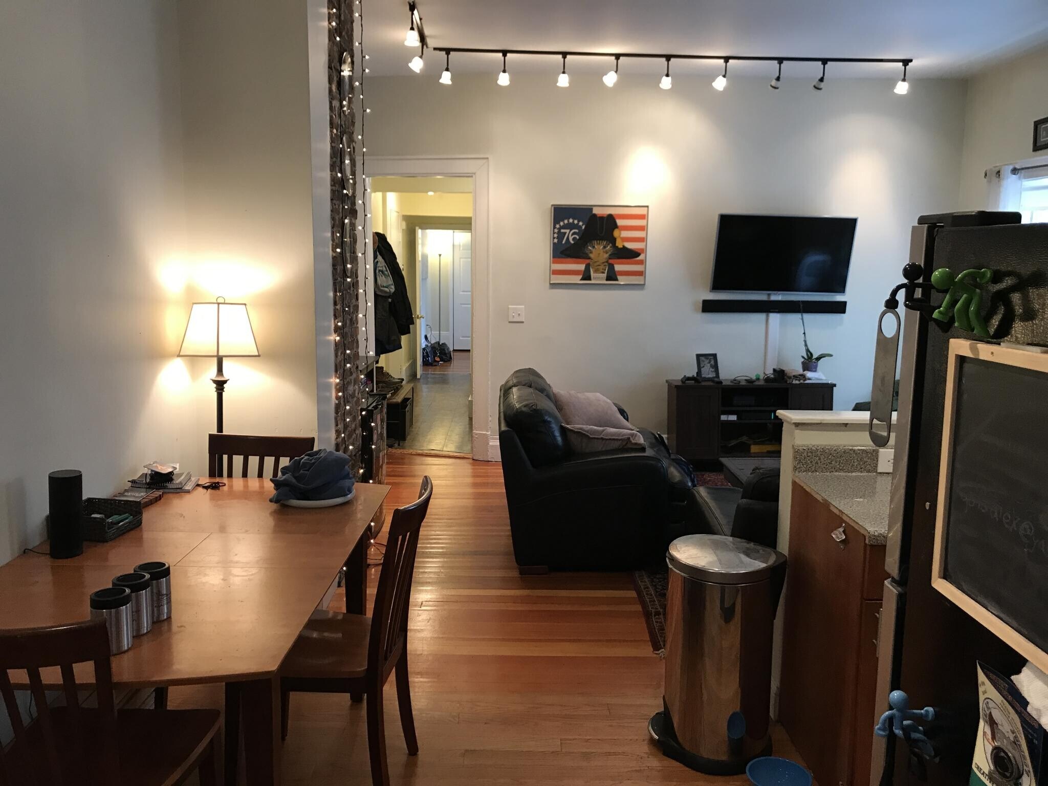 Building Photo - 350 Broadway