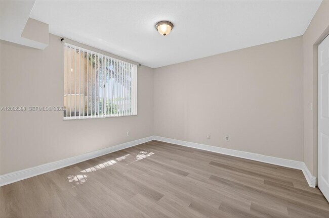 Building Photo - 4025 W McNab Rd