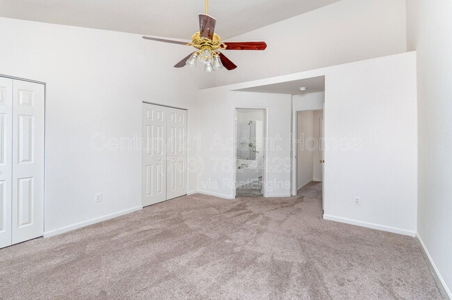 Building Photo - 45425 Clarkes Crossing Square