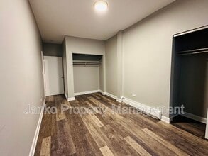 Building Photo - 62 N Parkside Ave