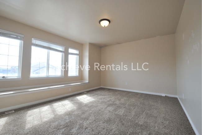 Building Photo - 2604 W 500 N