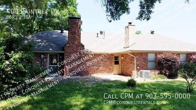Building Photo - 400 Raintree Dr