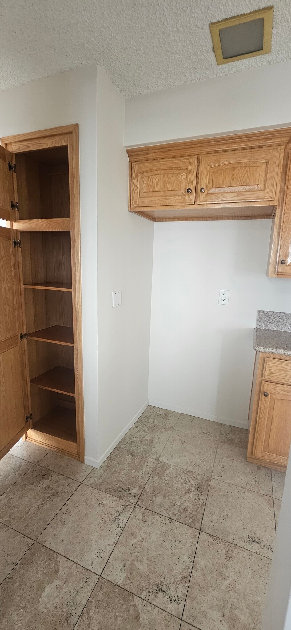 Building Photo - 23818 Audrey Ave