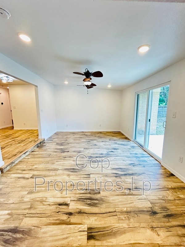 Building Photo - 129 Beechwood Ave