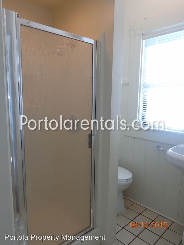 Building Photo - 2 br, 1 bath House - 148 Campbell St