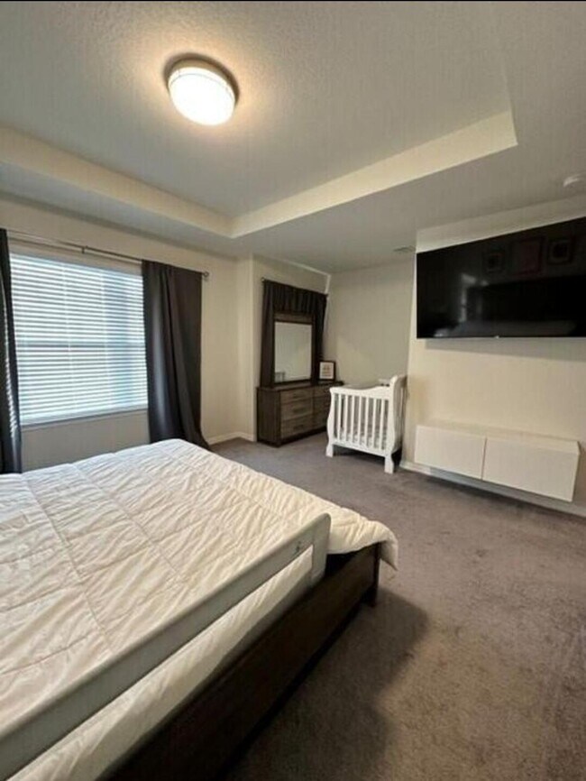 Building Photo - 4460 San Fratello Cir