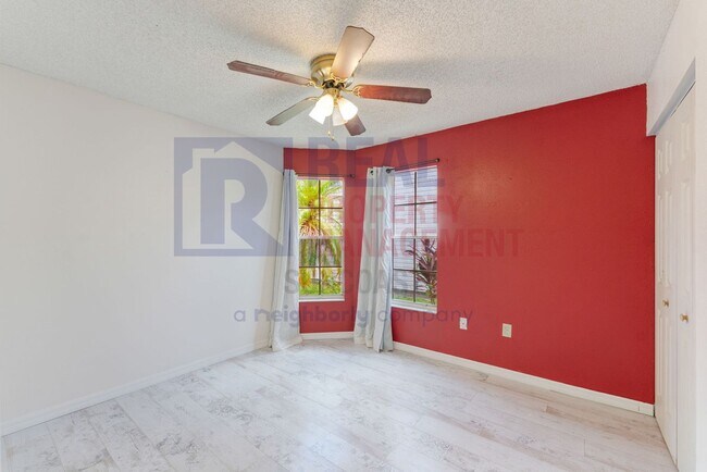 Building Photo - 4005 38th St W