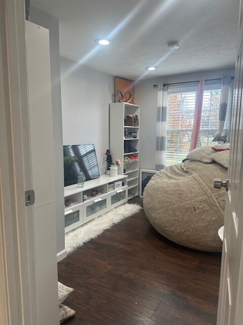 Building Photo - 1526 Perryman Rd