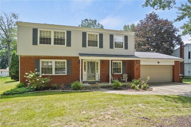 Building Photo - 2490 Coronado Ave