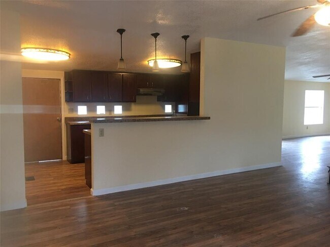 6010 Wade Rd - 6010 Wade Rd Baytown TX 77521 | Apartment Finder