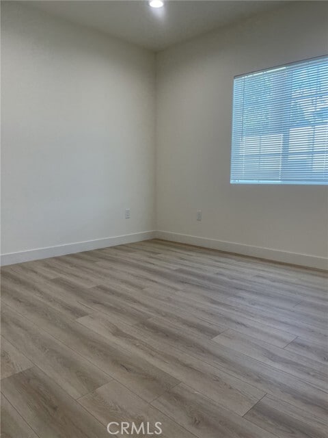 Building Photo - 8142 Redbush Ln