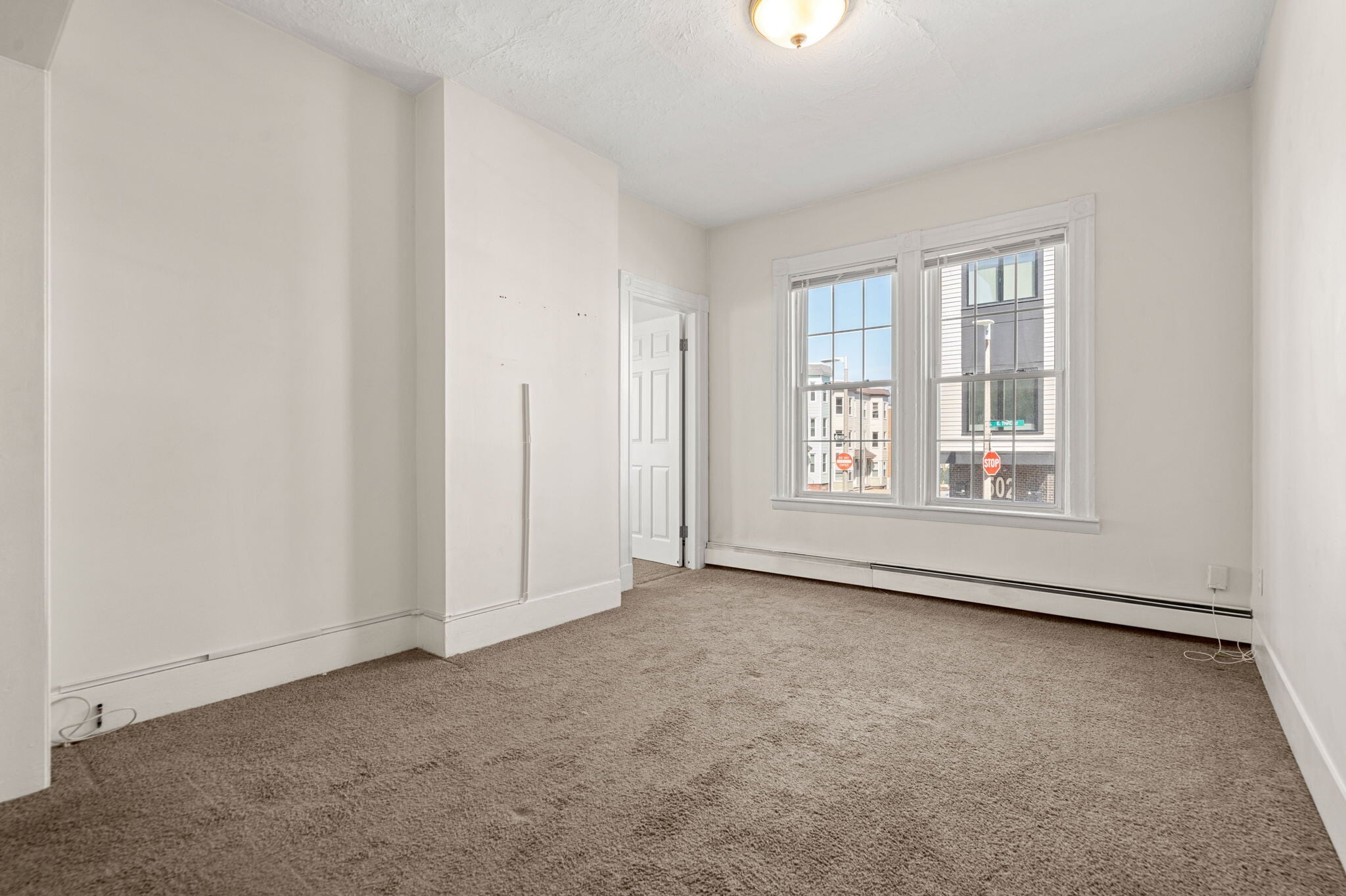 Building Photo - 54 H St