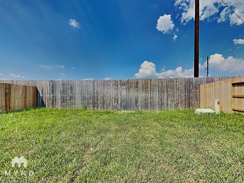 Building Photo - 27022 Winward Crk Trl