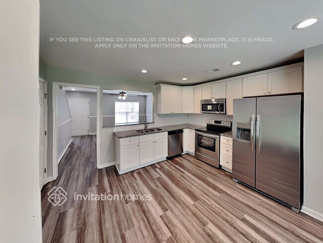 Building Photo - 716 Raindrops Rd