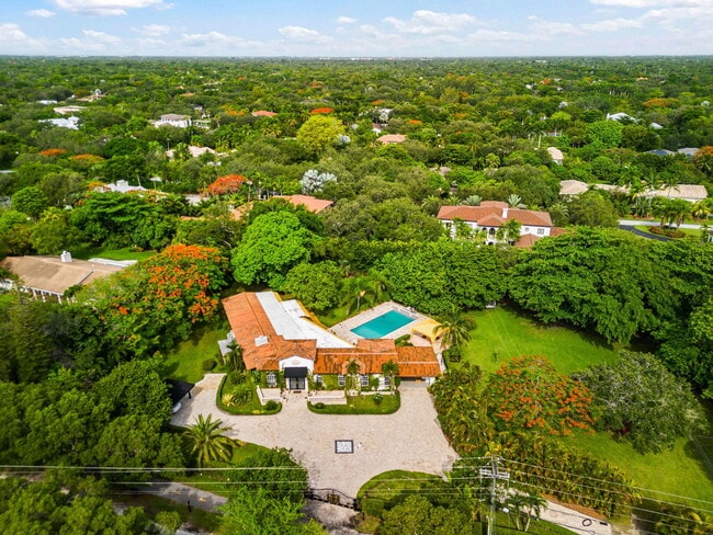 Building Photo - 12300 Old Cutler Rd