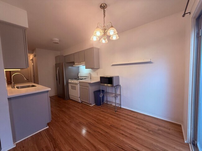 Building Photo - 3025 Forest Creek Ct