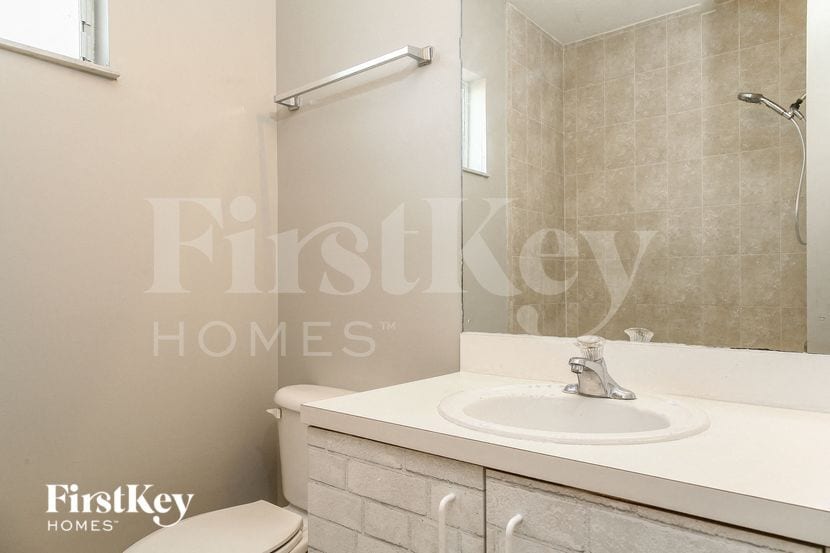 Building Photo - 13446 SW 291st Ln